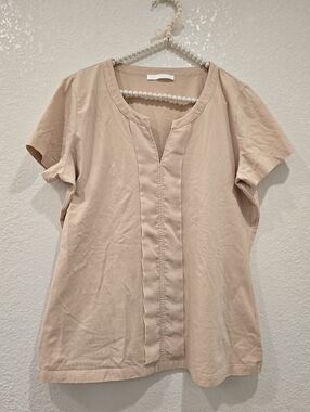 Hugo Boss short-sleeved blouse pleated Detail Down The Center L